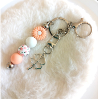 Sleutelhanger met kralen | peach | klavertje 4 | bloem
