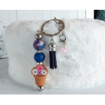 Sleutelhanger met kralen en kwastje | blauw & roze | bloemen