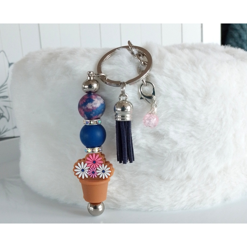 Sleutelhanger met kralen en kwastje | blauw & roze | bloemen