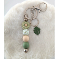 Sleutelhanger | groen & béige | met groen blad