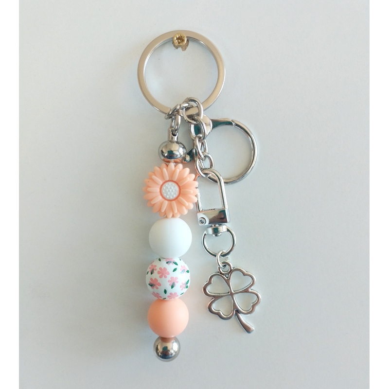 Sleutelhanger met kralen | peach | klavertje 4 | bloem