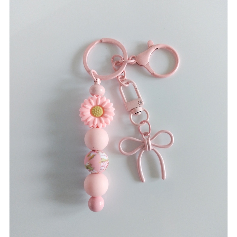 Sleutelhanger met kralen | roze | bloem | strik